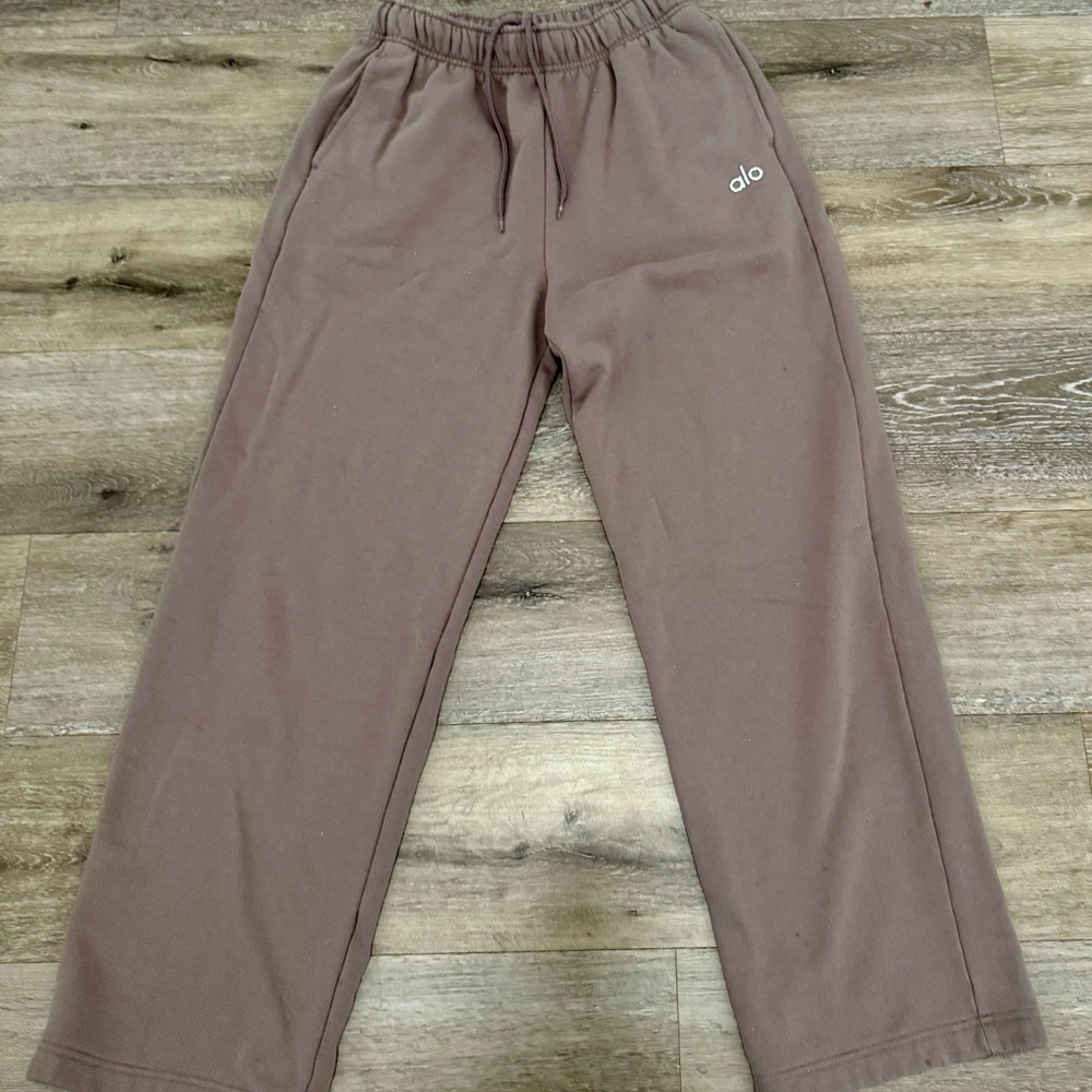 ALO Yoga Mauve Sweatpants Relaxed Fit
